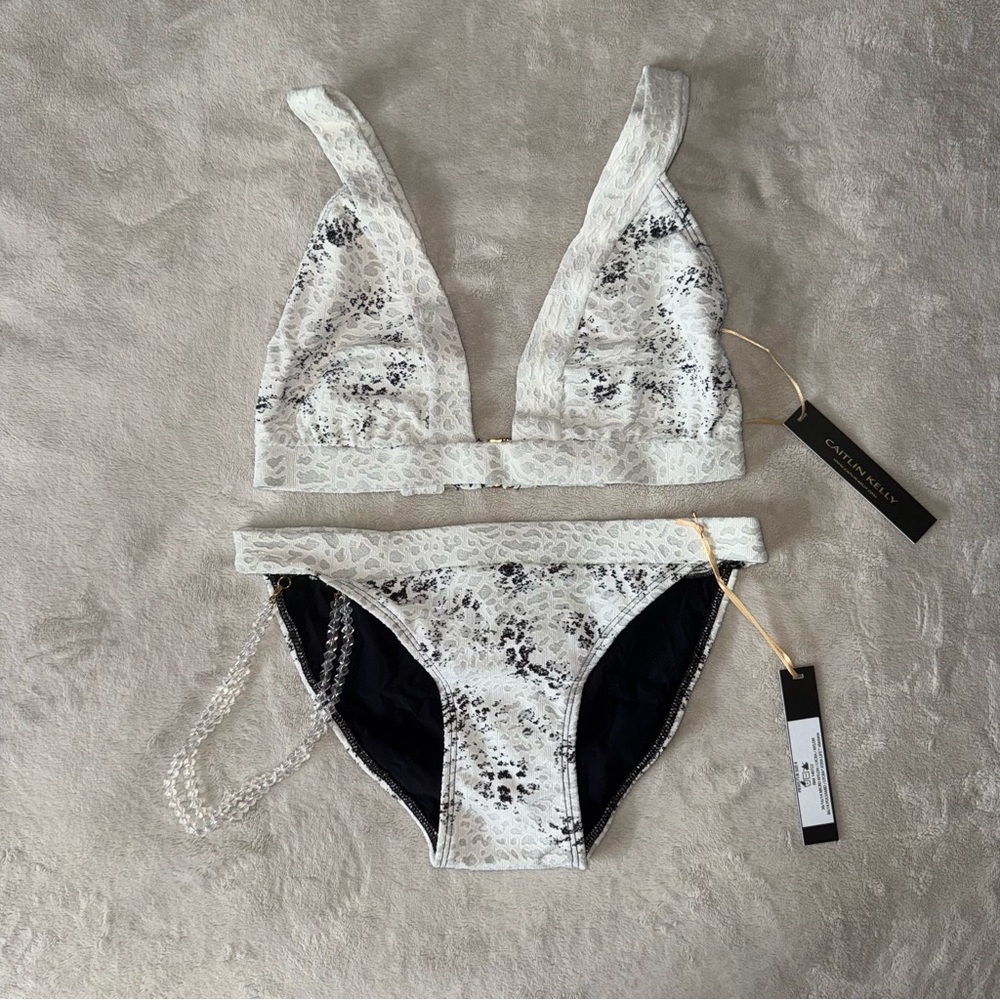 Luxury Bikini Set - Picture 2 of 7